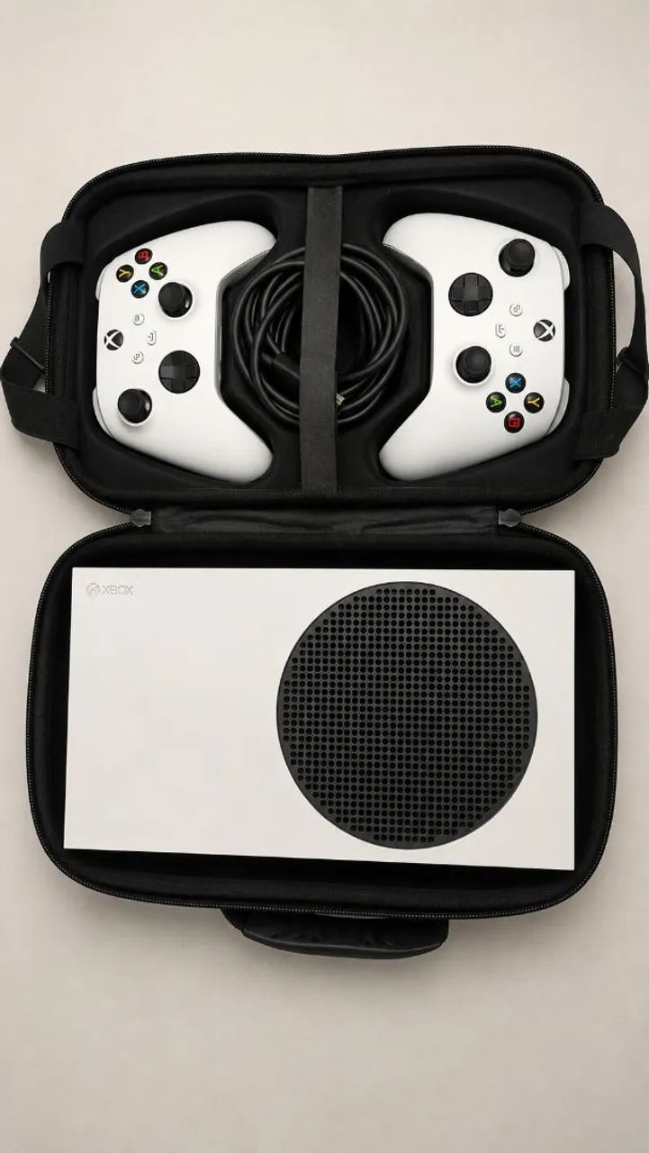 Xbox séries s(com acessórios)