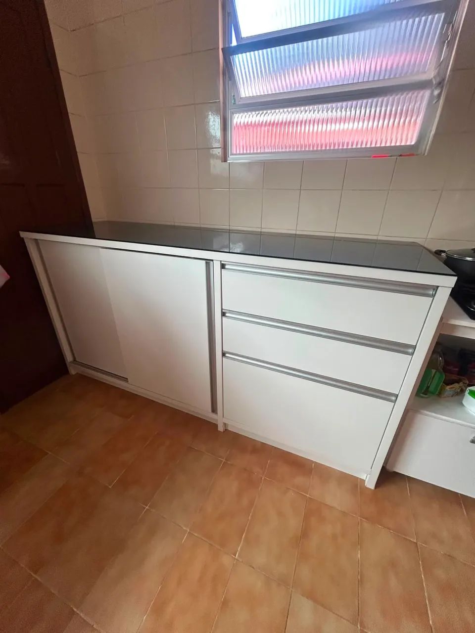 Bancada/armário de cozinha