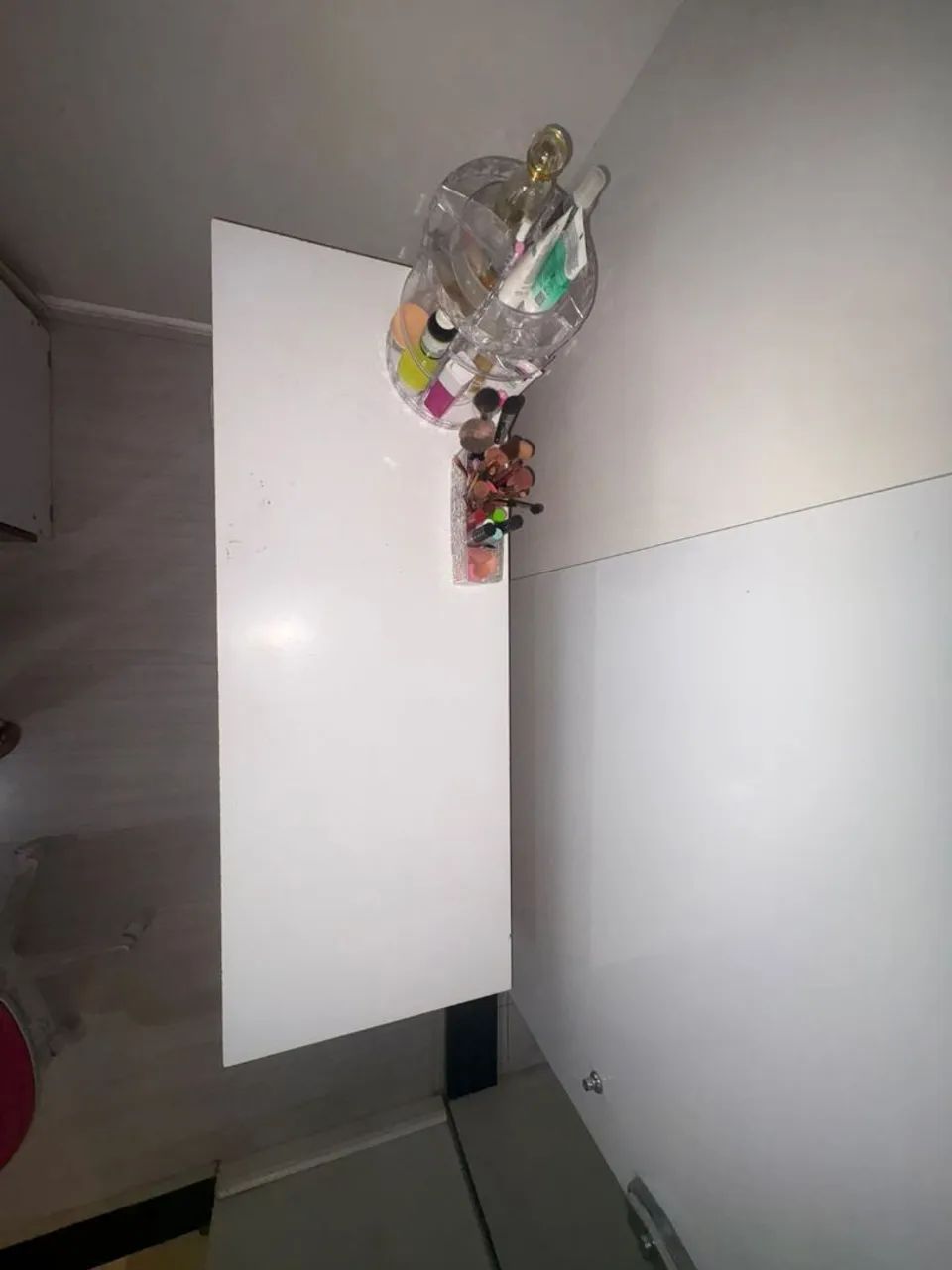 Desk64962183229442124