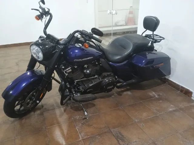 Harley-Davidson Road King 1800cc
