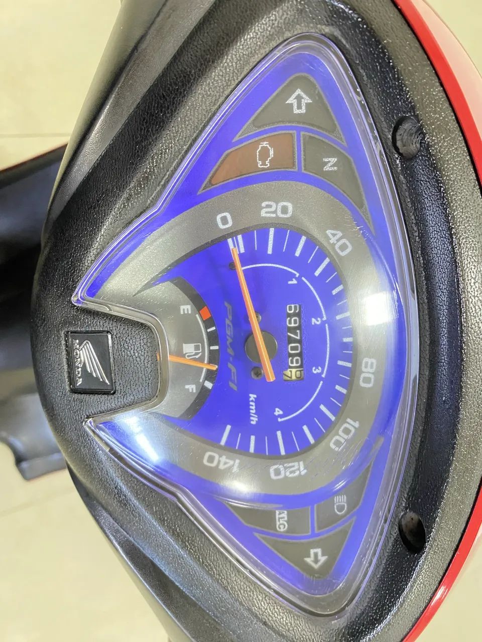 Biz 125 ES 2012 - Foto 2