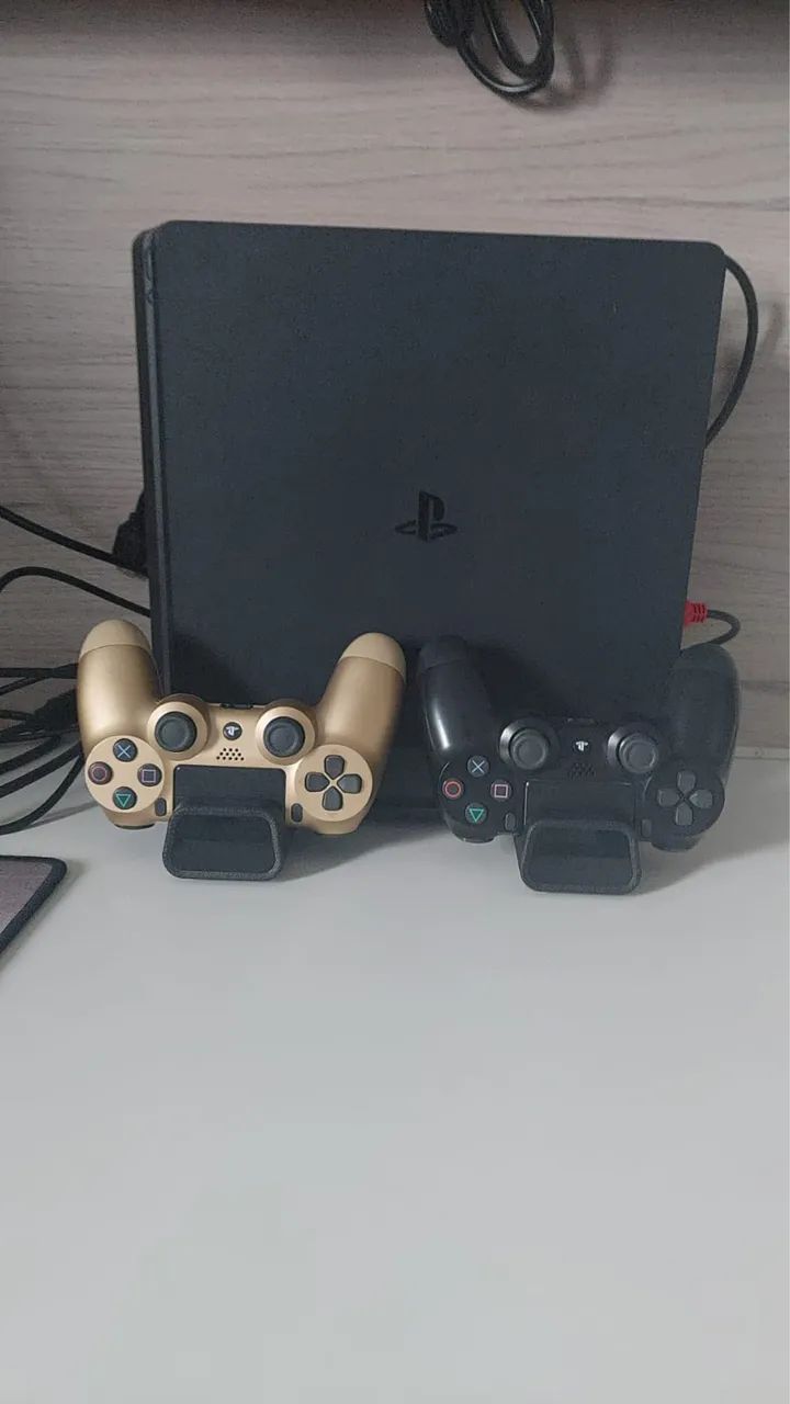 Ps4 slim 