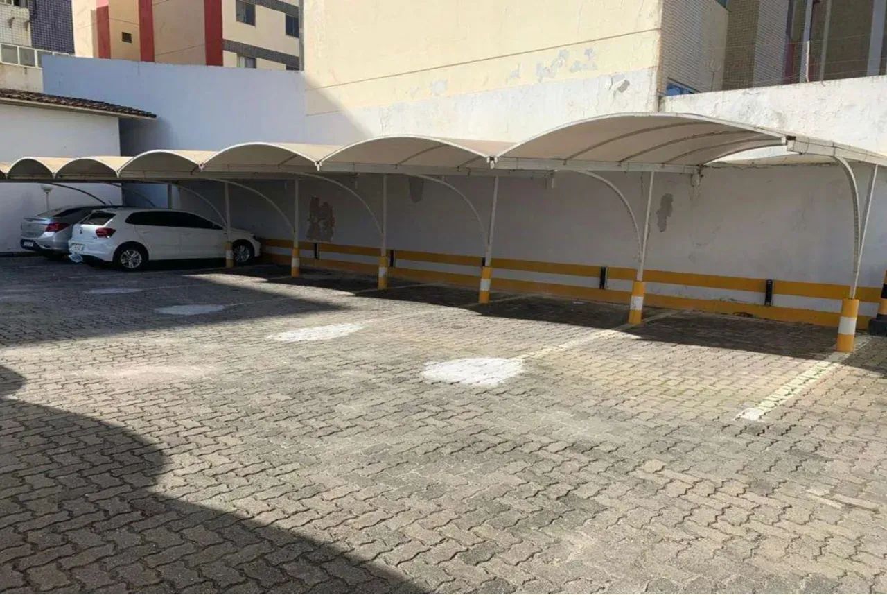 GALPÃO BEM LOCALIZADO E ESTRUTURADO  NO COSTA AZUL - Foto 2