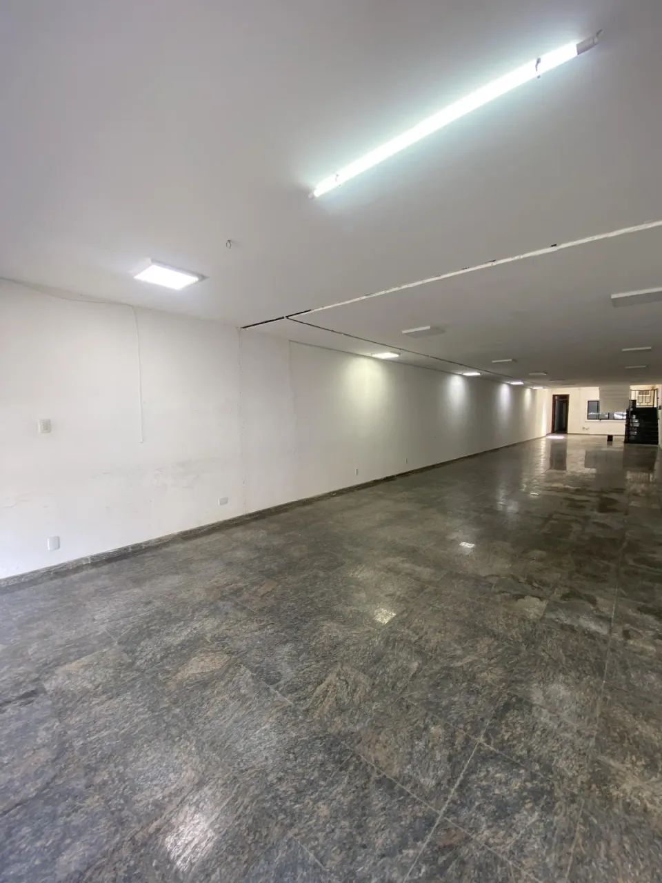 Ponto comercial à venda na Rua Itabaiana, bairro Centro - Foto 2