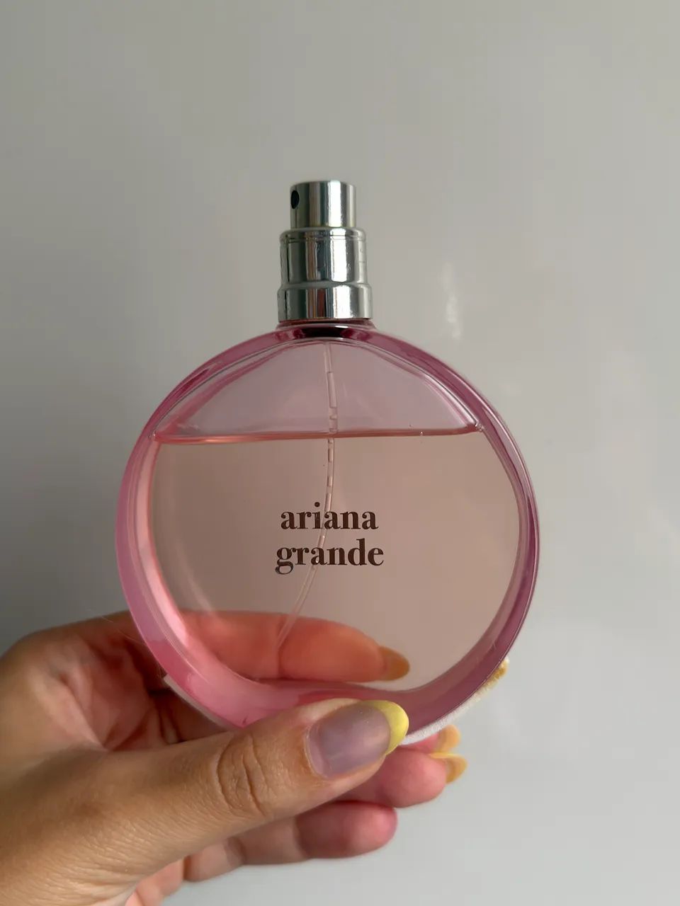 Perfume ariana grande thank u next - Foto 2