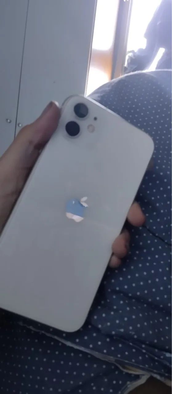  VENDO IPHONE 11 EM PERFEITO ESTADO  - Foto 2