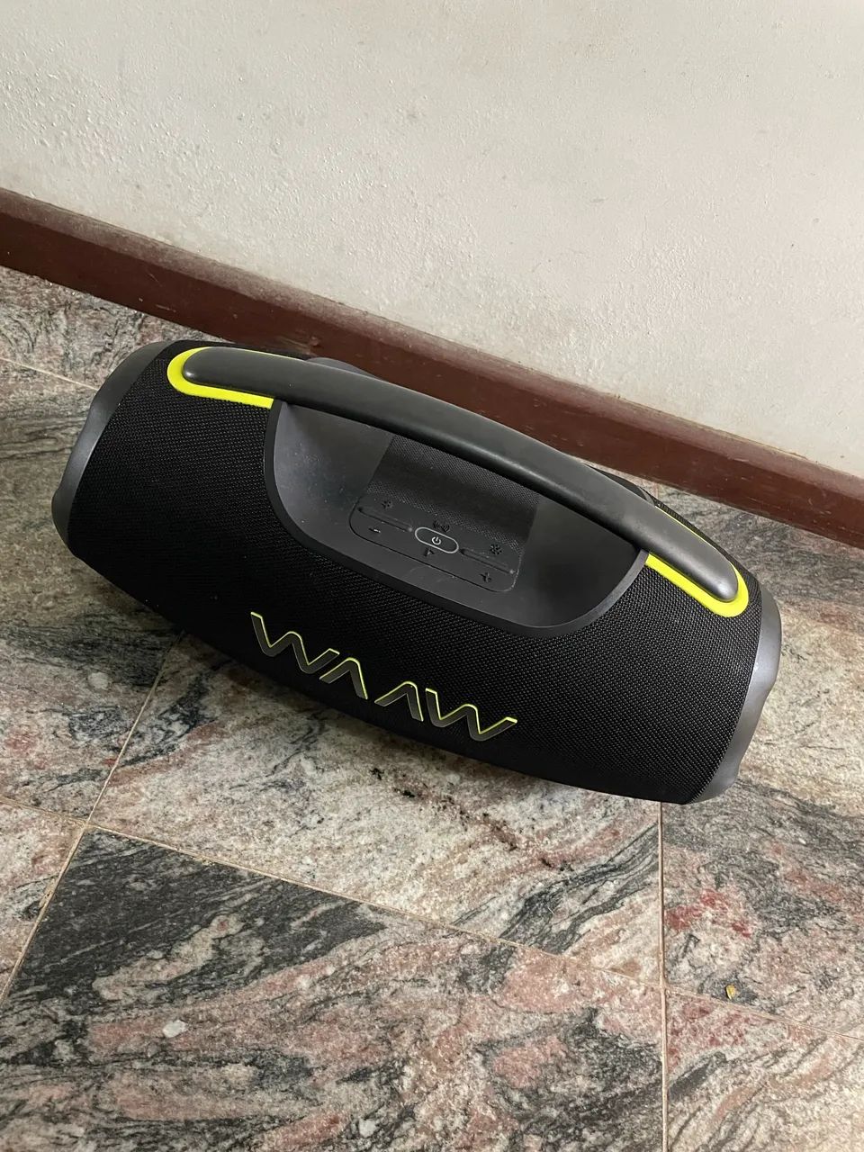 Caxinha WAAW