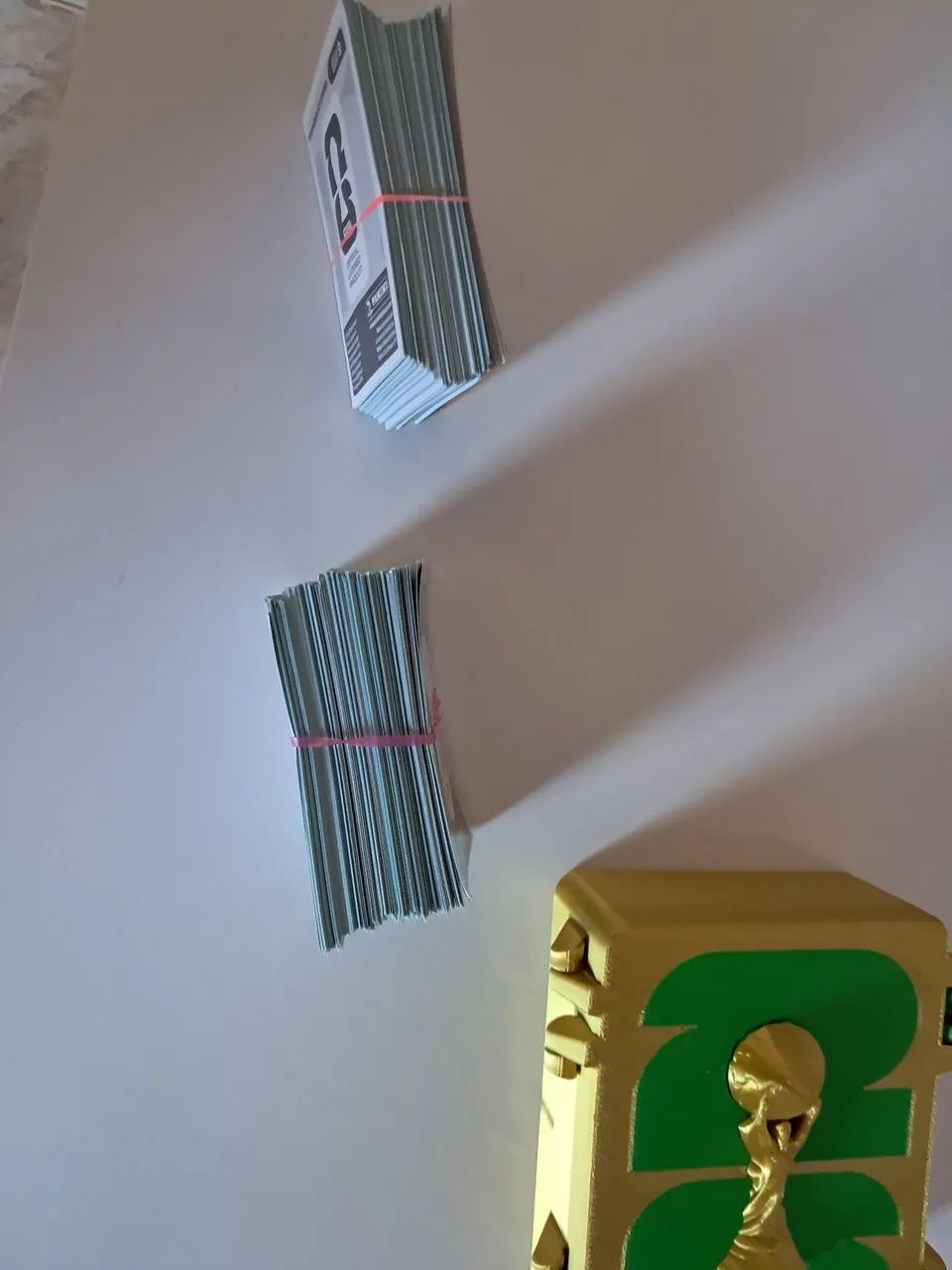 Troco ou vendo figuras da copa.  - Foto 3