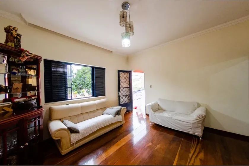 Casa à Venda - Nova Gameleira, 4 Quartos, 292 m2
