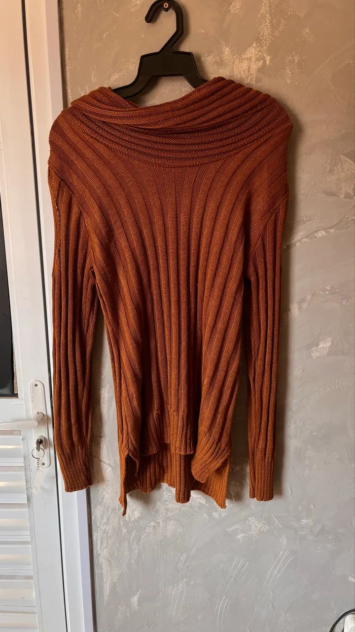 blusa cacharrel de lã marrom