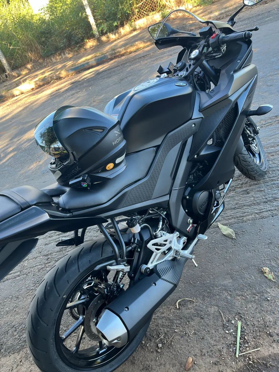 Vendo Yamaha r15  - Foto 2