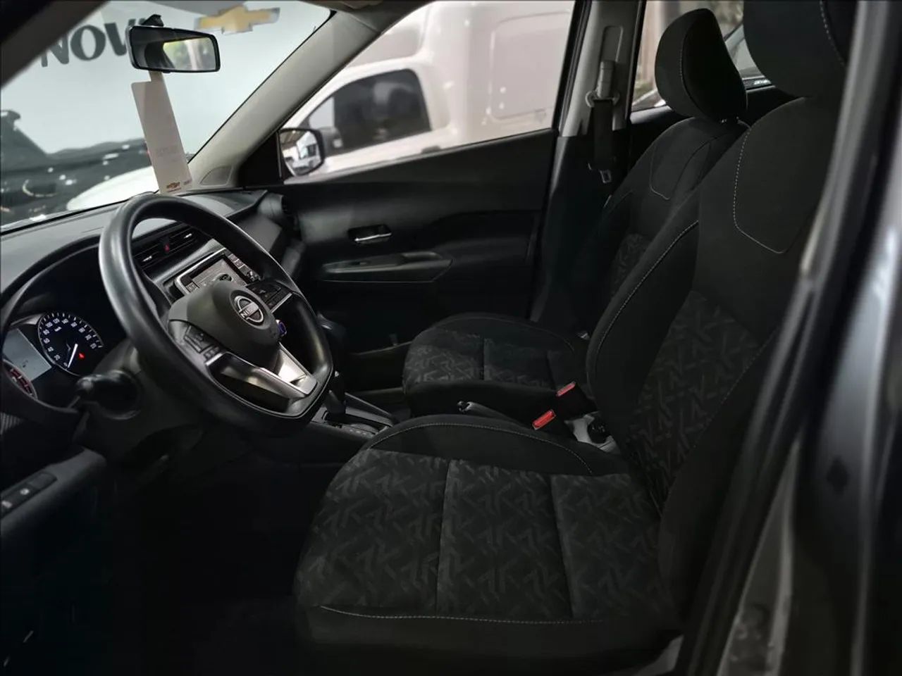 Nissan Kicks Sense 1.6 16V Flex Aut., foto 9 de 15