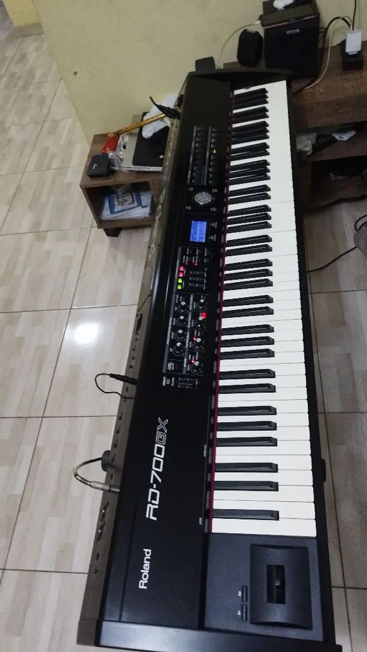 Teclado Roland RD700GX