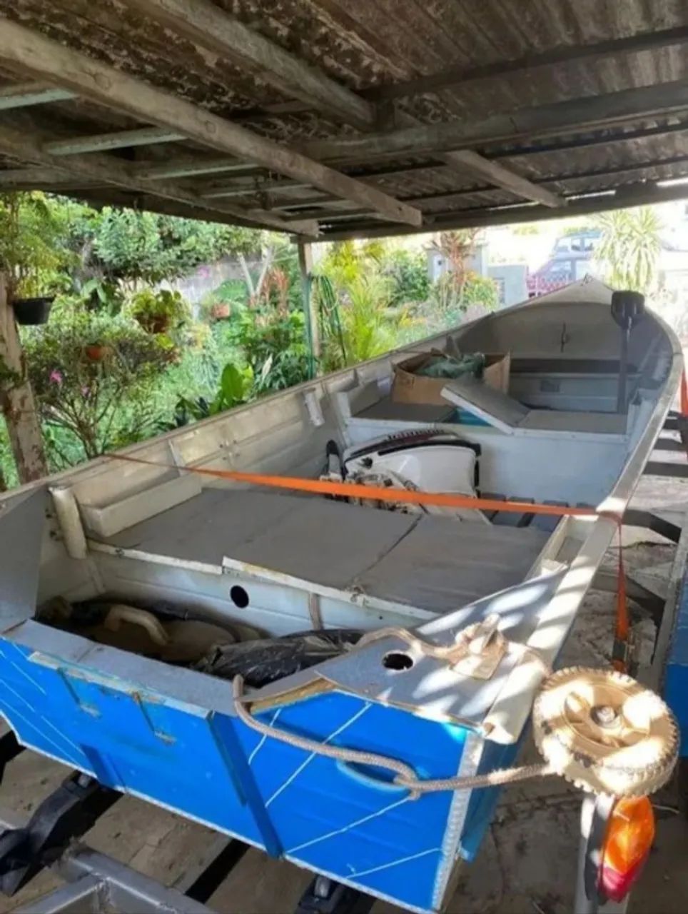 Barco de alumínio 4,50m com motor Johnson 15 Hp  - Foto 5