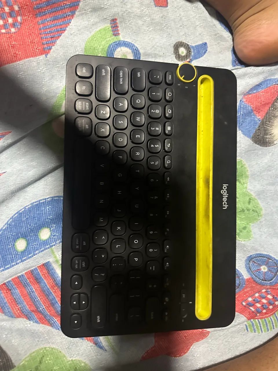 Logitech Bluetooth Multi-Device Keyboard K480451967166049822721
