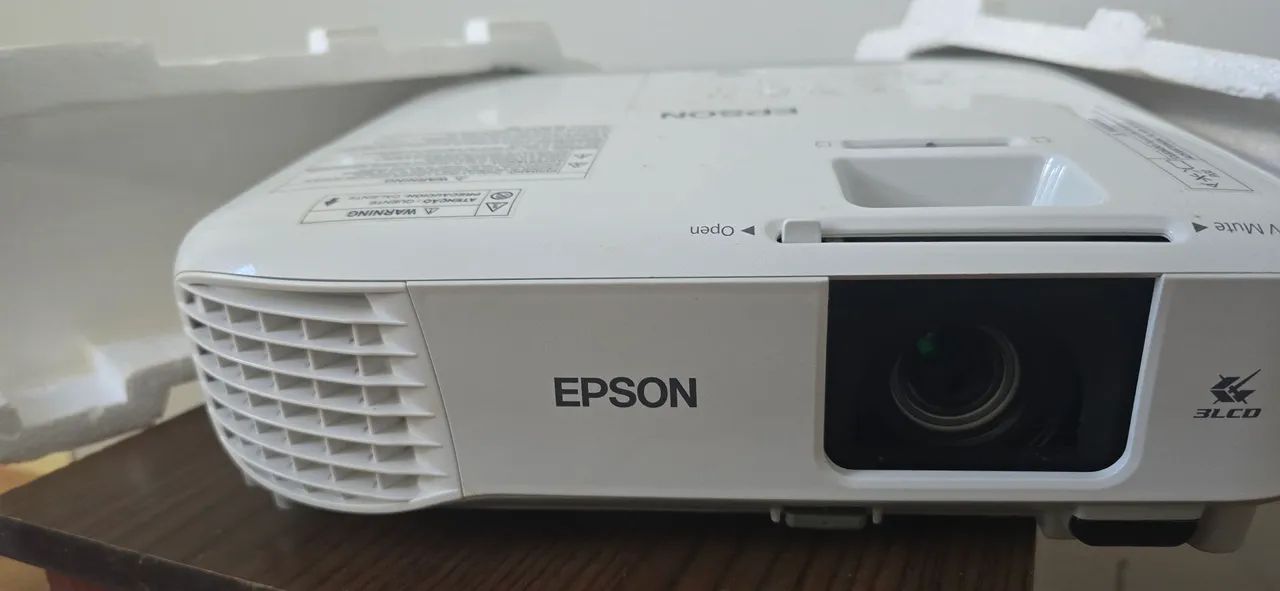 PROJETOR EPSON POWERLITE S39 ? NOVO - Foto 2