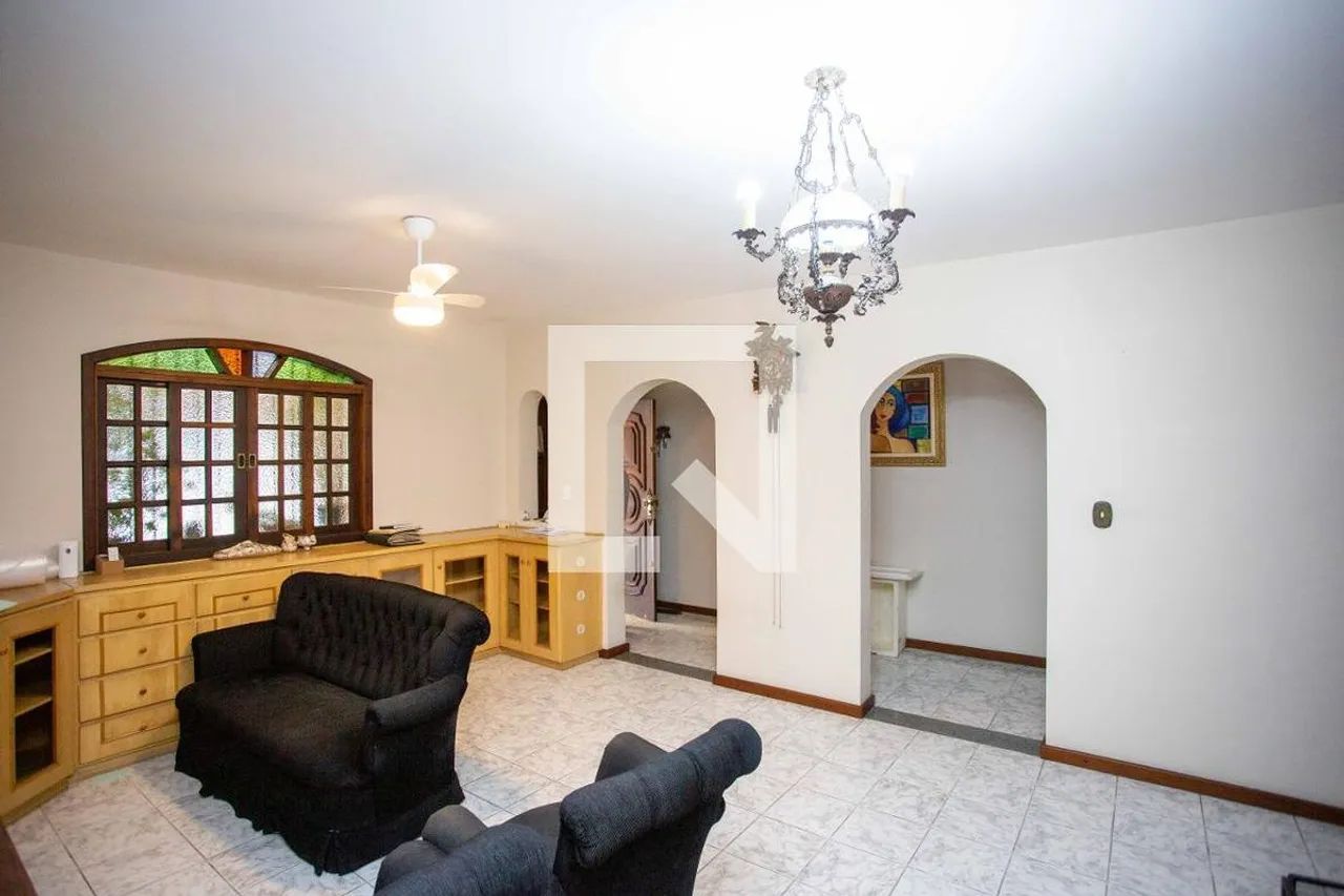 Casa à Venda - Centro, 4 Quartos, 230 m2 - Foto 4