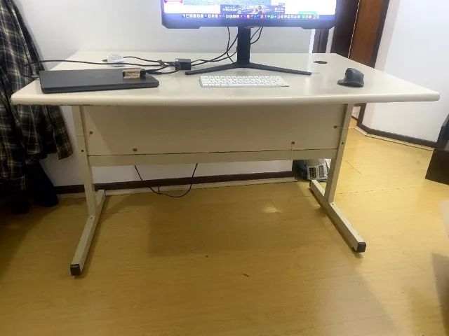 Mesa de escritório