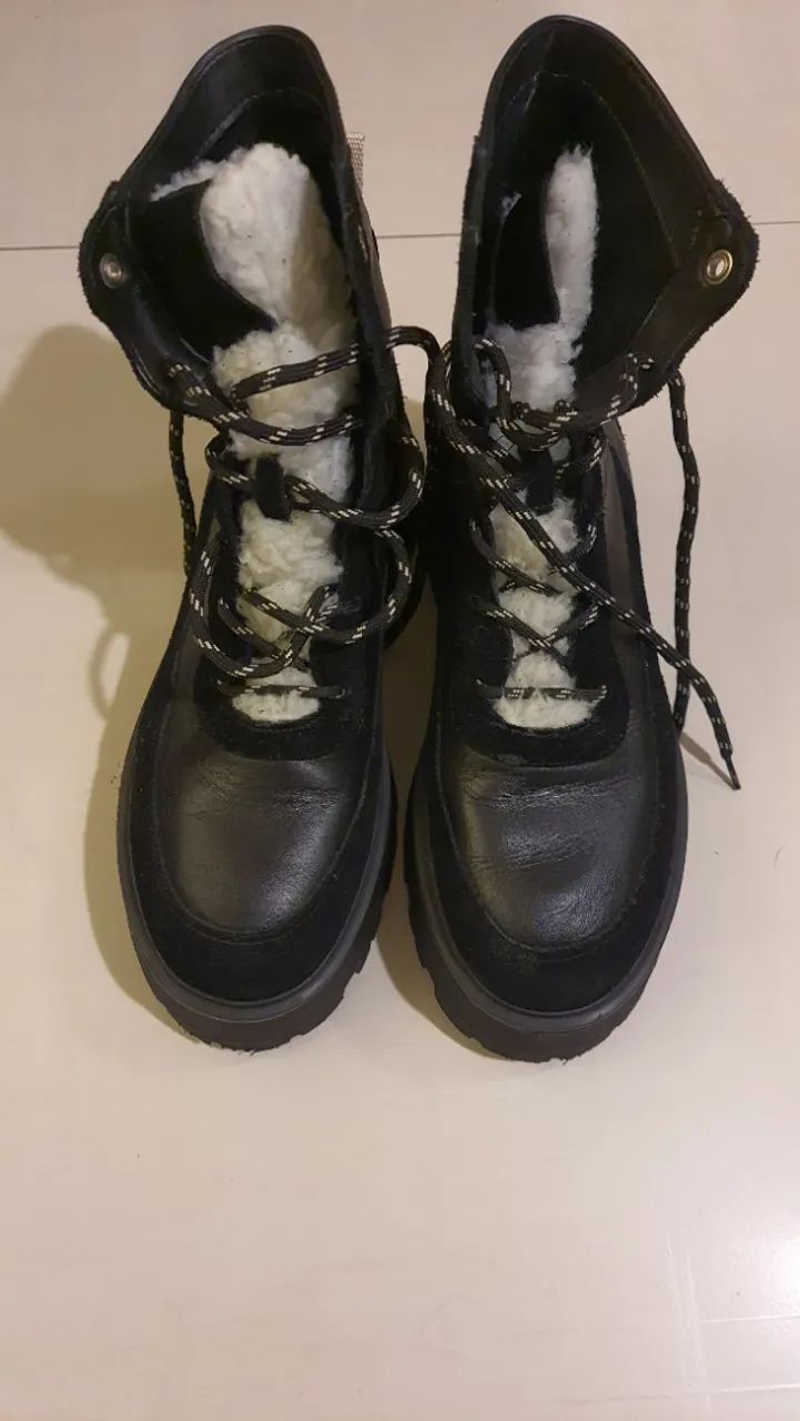 Bota coturno Arezzo tratorada preta nº 38 - Foto 4