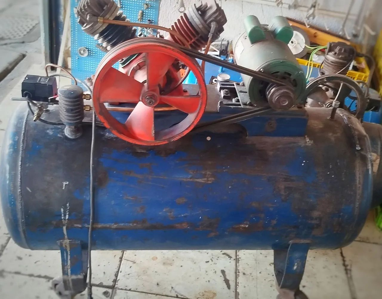 Compressor Wetzel 200 litros 