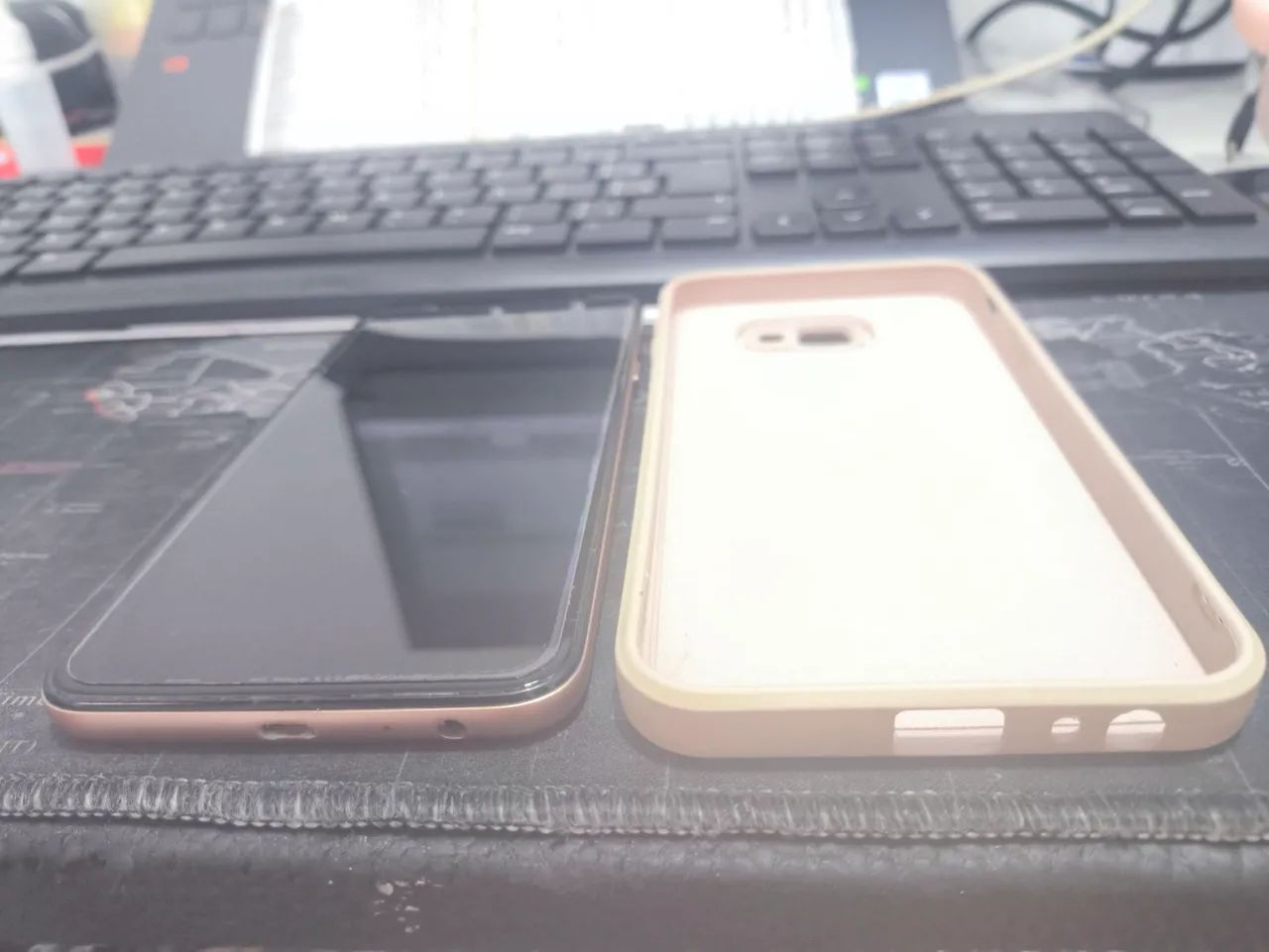 Samsung J4  - Foto 2