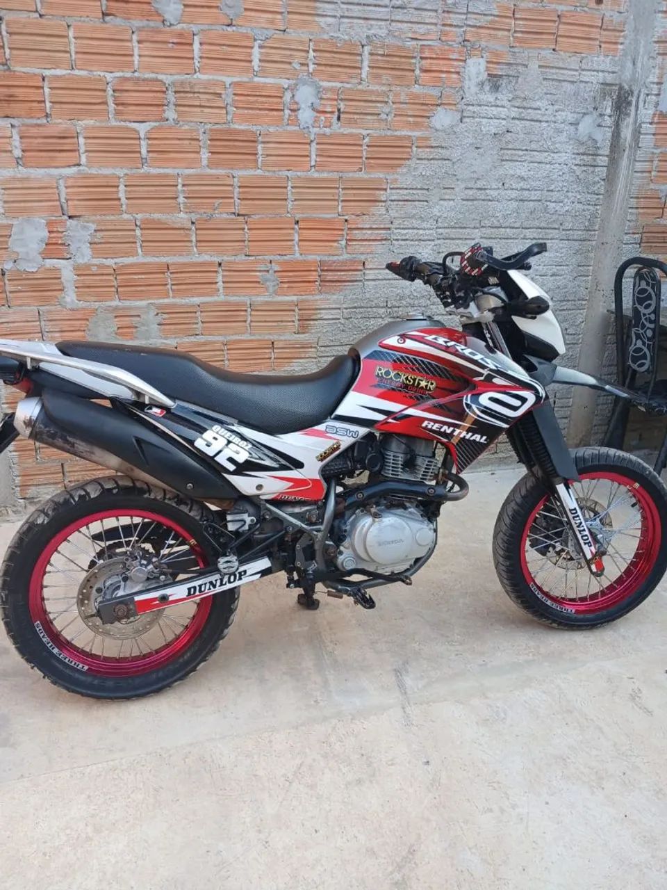  Bros 150 conpletona