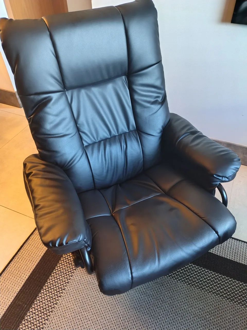 Poltrona com massagem  - Foto 4