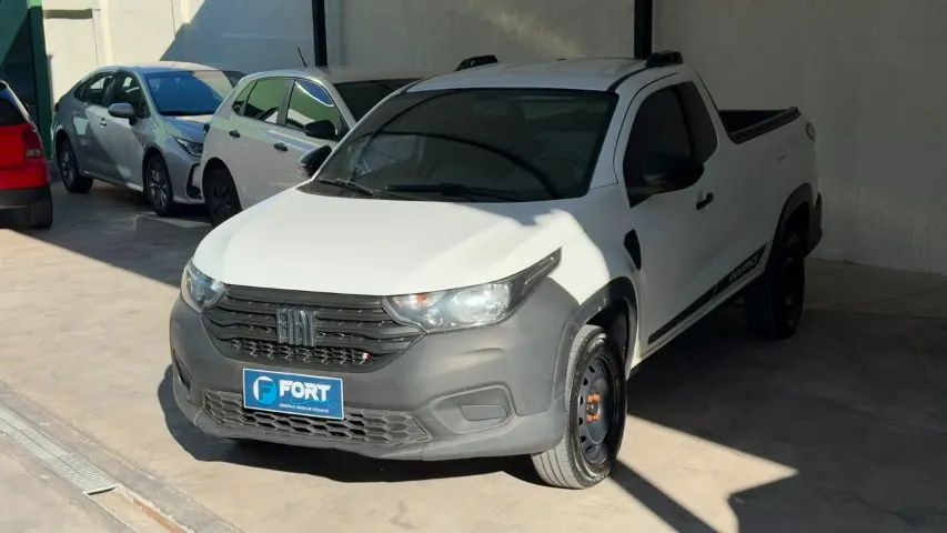 Fiat Strada Endurance 1.4 Flex 8V CS Plus 2022 - Foto 3