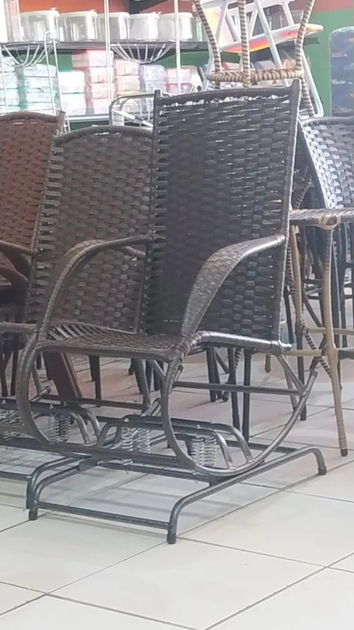 Cadeira de balanço de fibra - Foto 2
