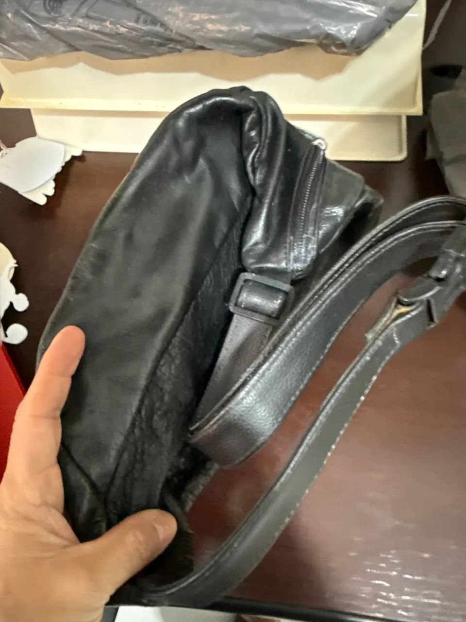 Pochete de couro legítimo preta - Foto 3