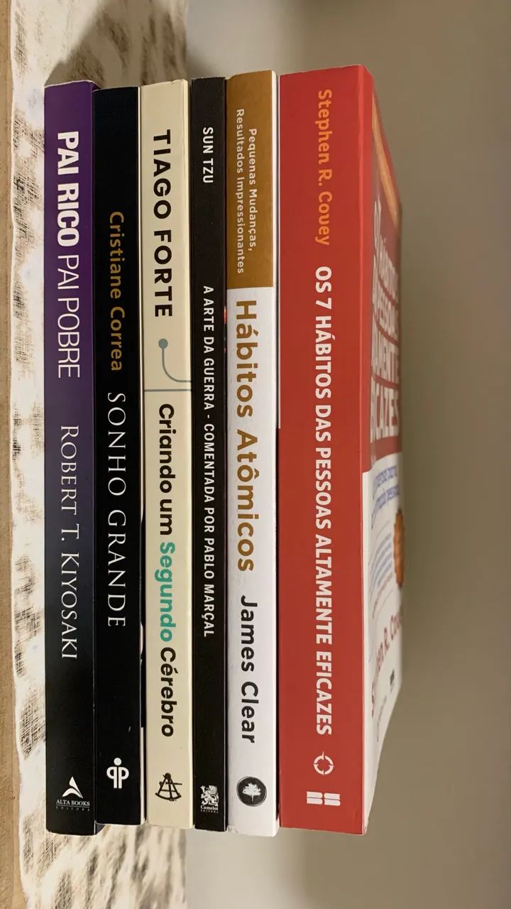 Lote de Livros - Foto 2