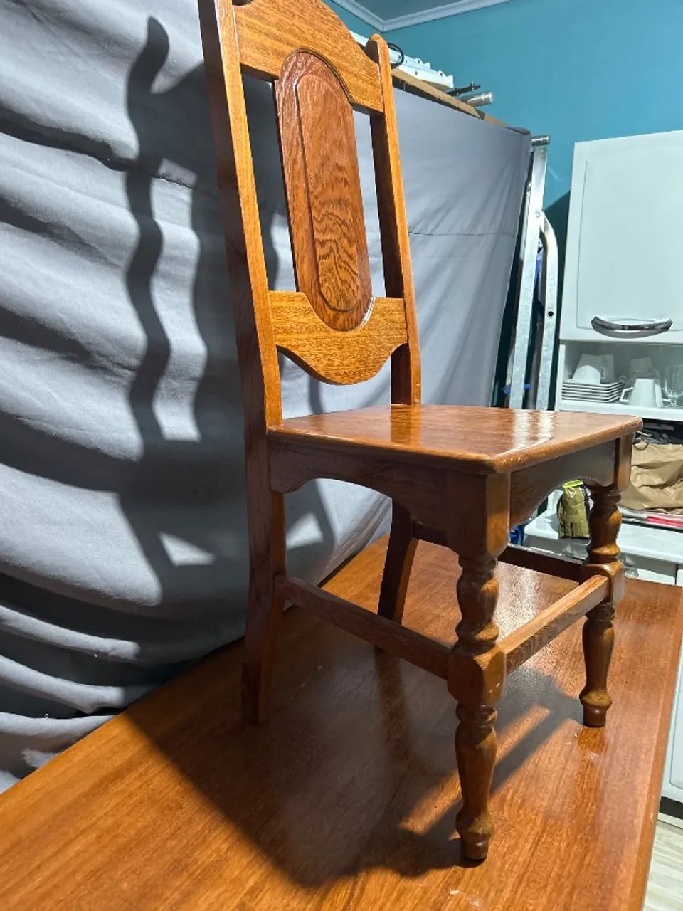 Mesa de jantar em madeira maciça  - Foto 5
