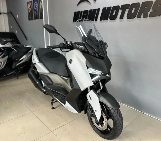 XMAX 2025 - Foto 2