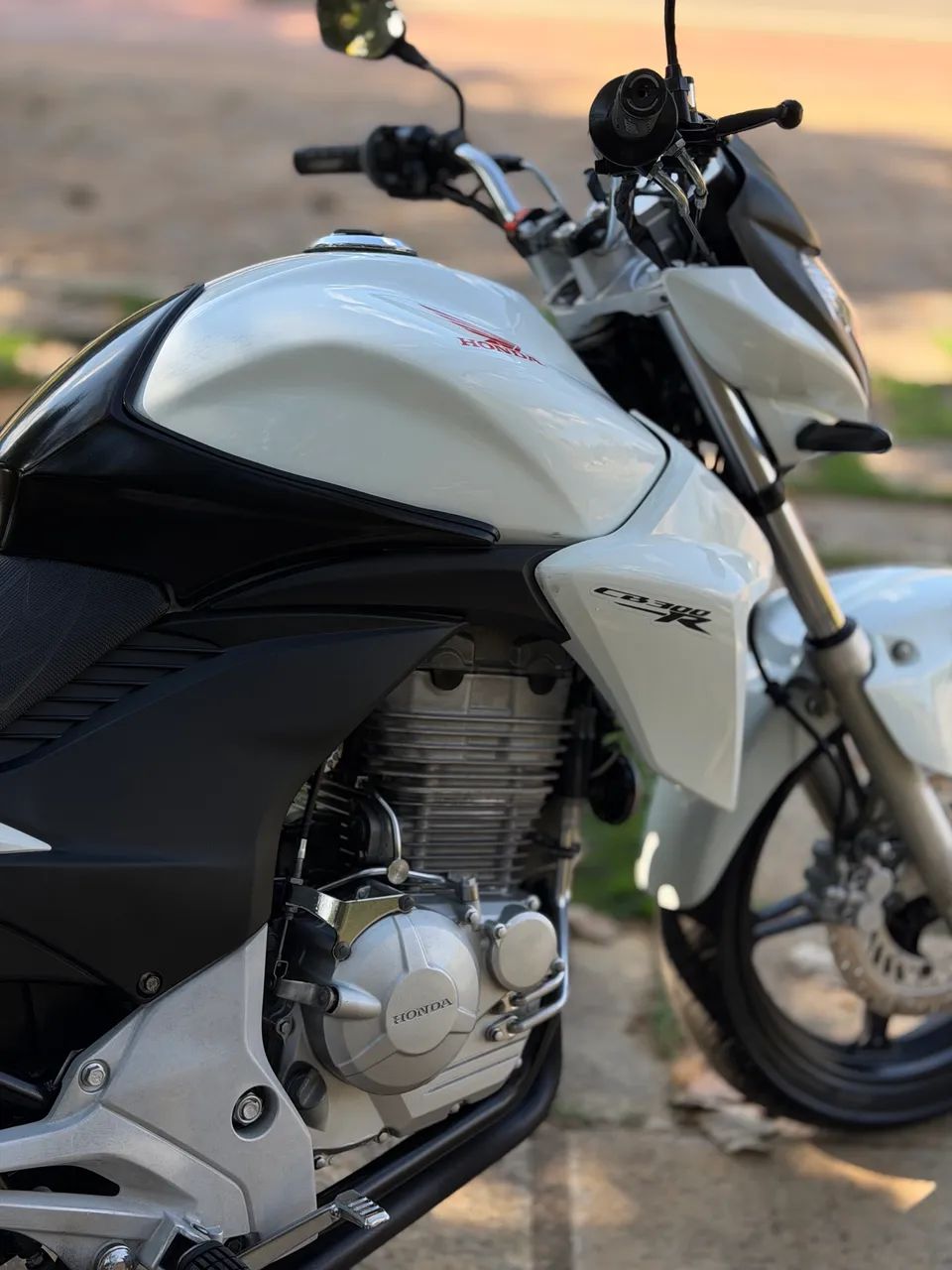 CB300r 2012  - Foto 5