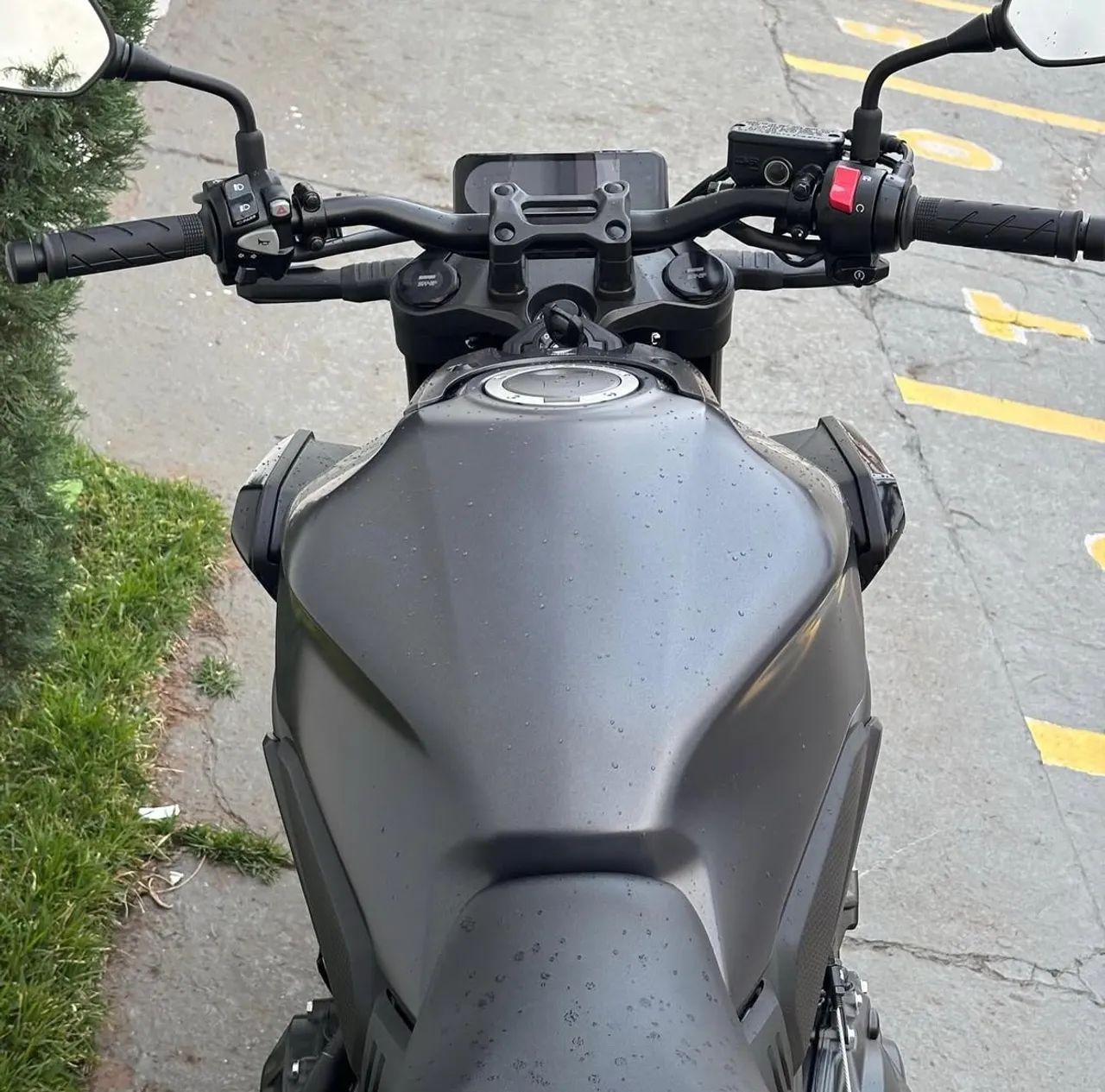CB650r  - Foto 4