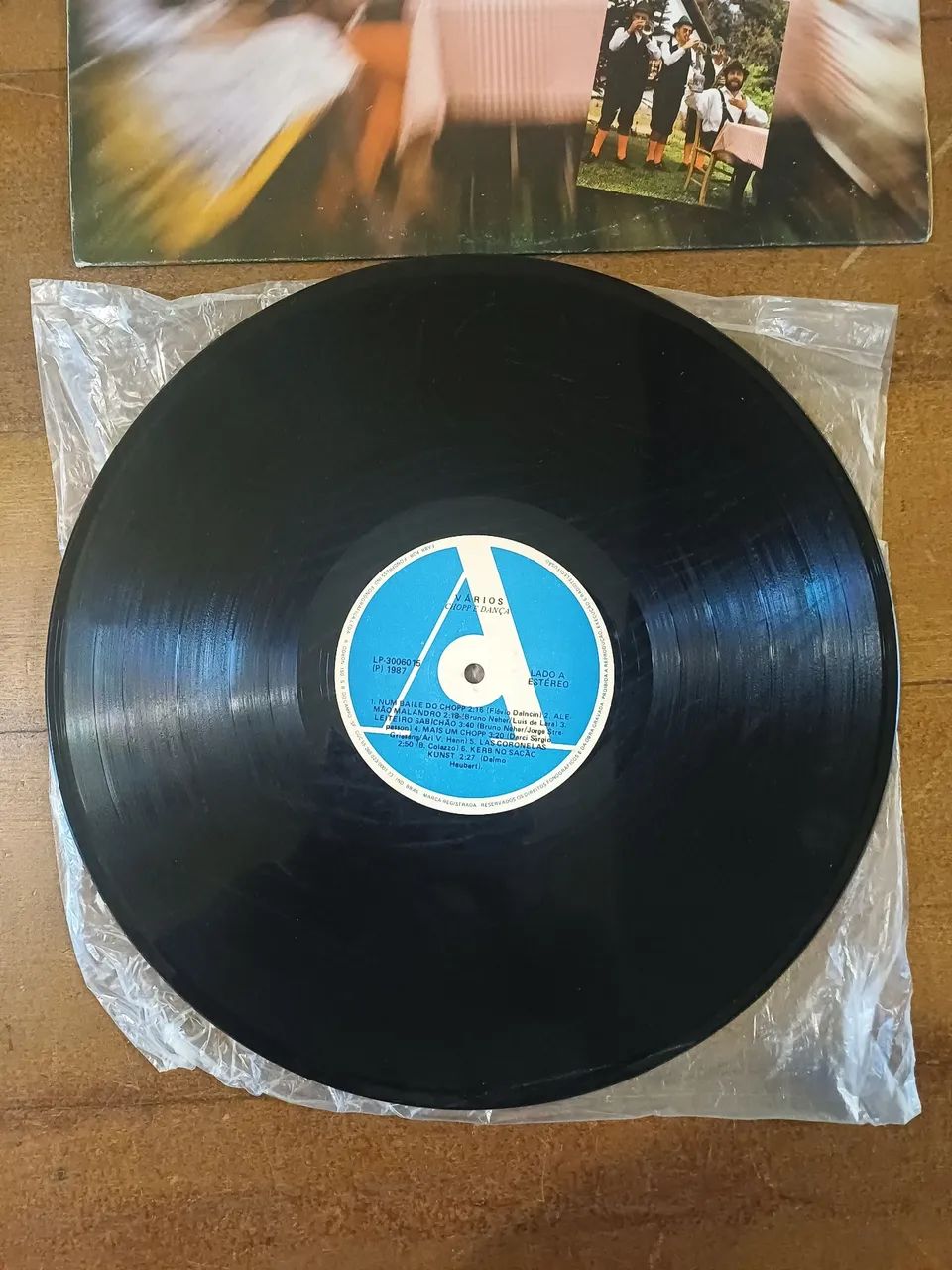 Vinil Chopp e Dança  - Foto 4