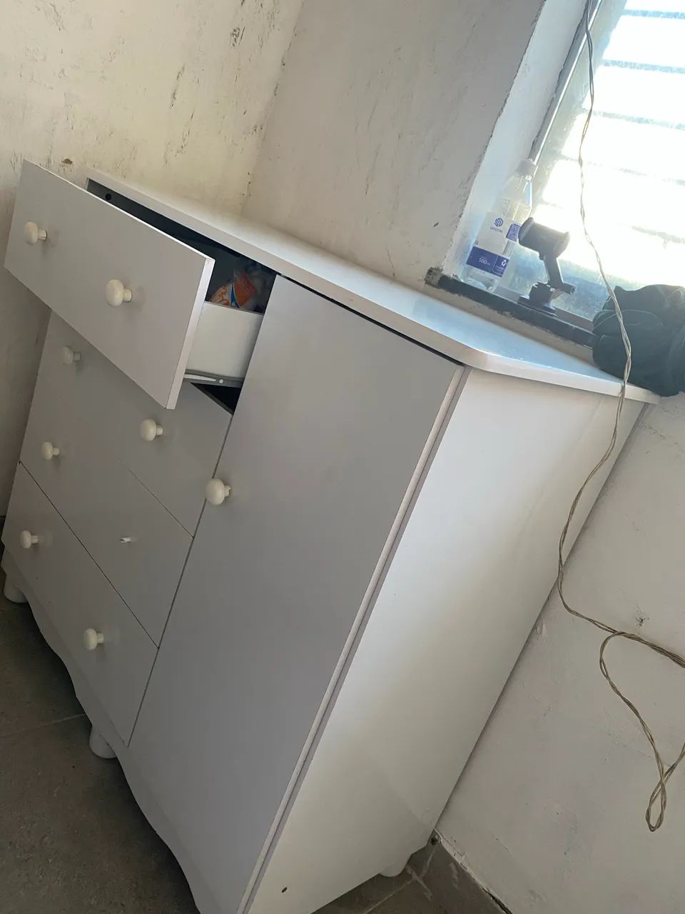 Vende-se Está Cômoda Semi nova! - Foto 3