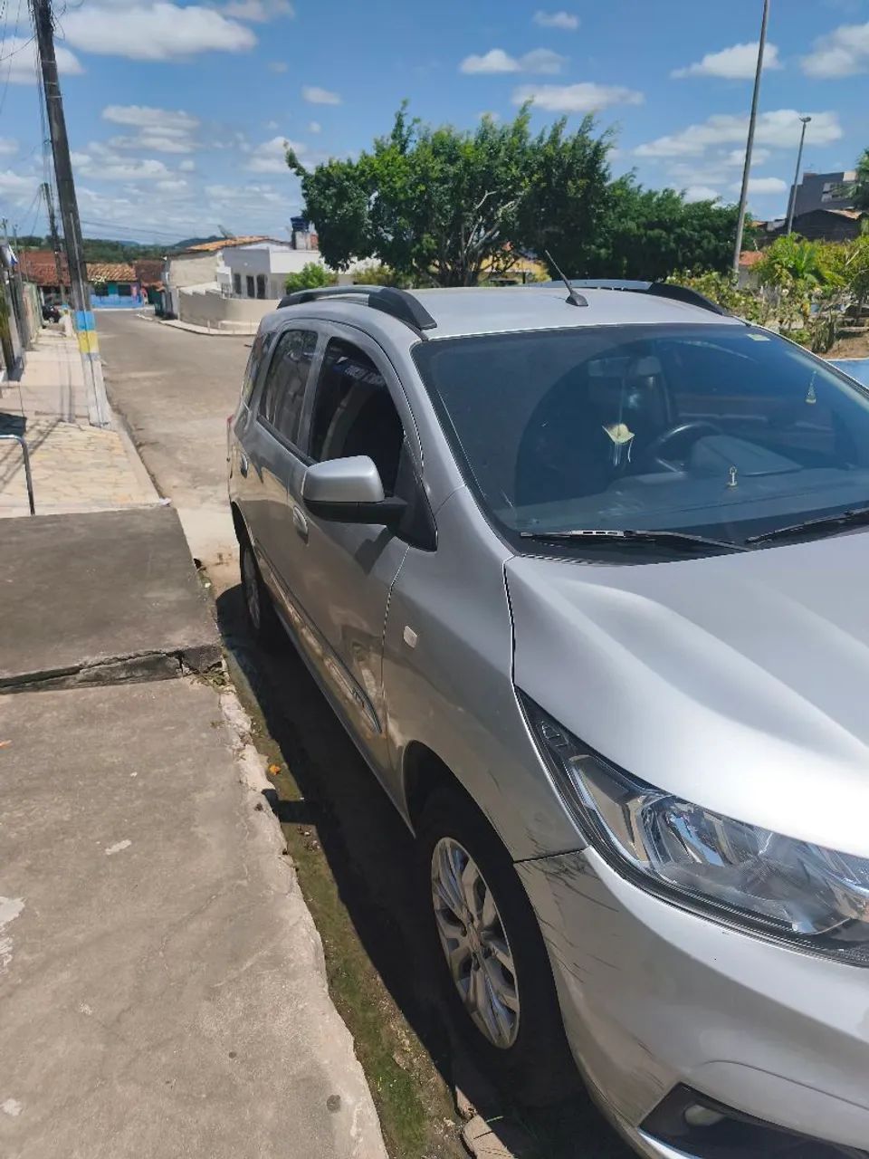 Chevrolet Spin LS 1.8 8V Econo.flex 5P Mec. 2020 - Foto 2