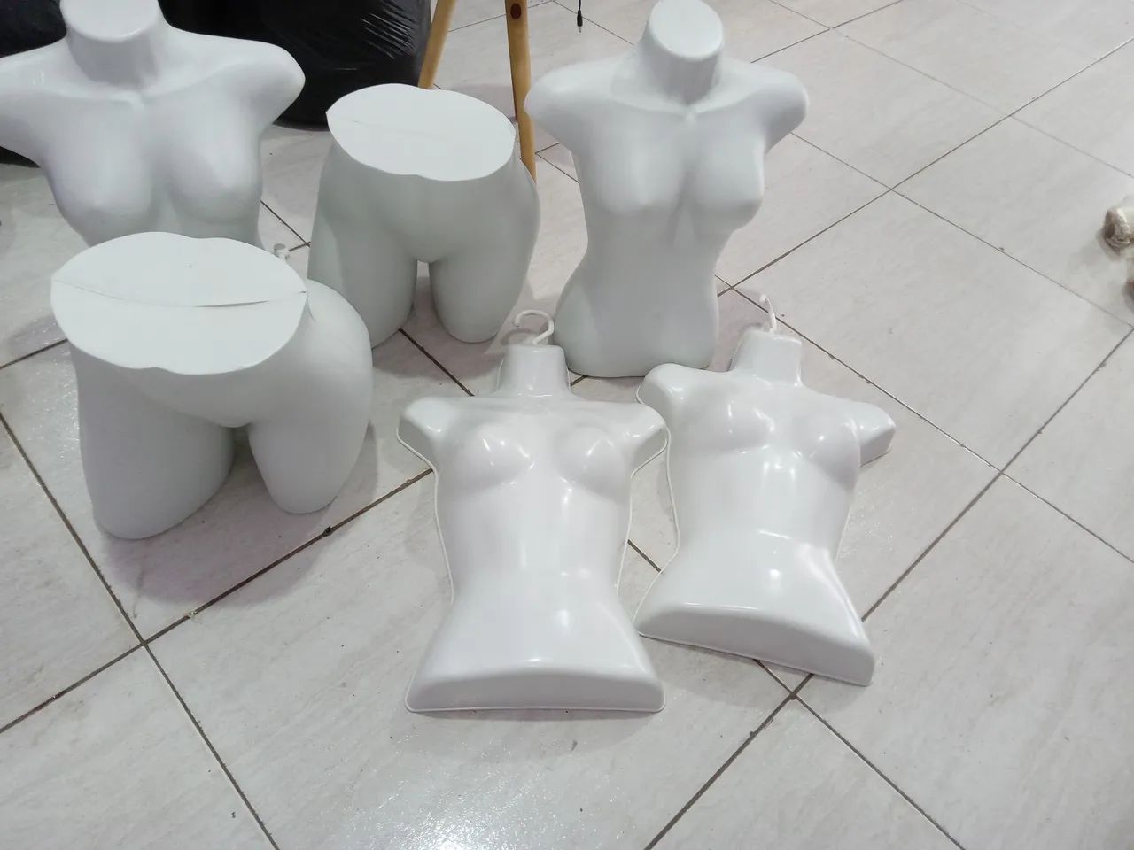 Kit Manequim  de busto e quadril e cabide busto  - Foto 2