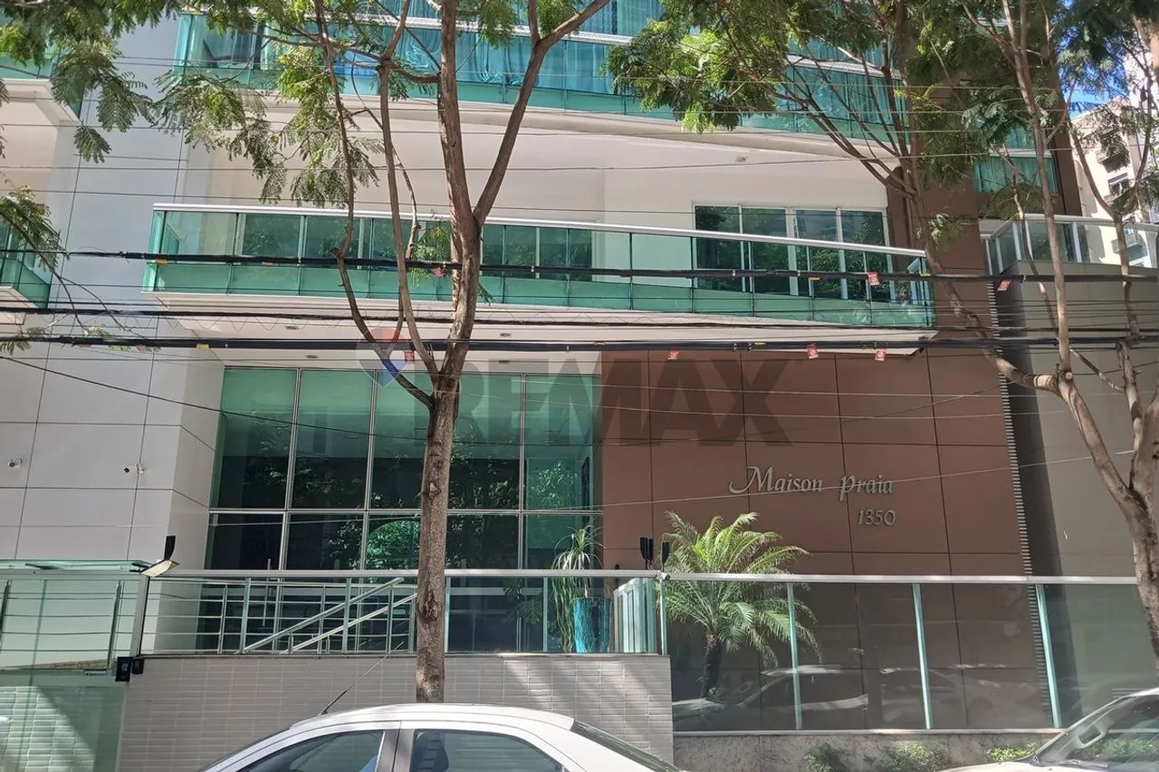 Apartamento de 03 quartos mobiliado na Praia do Canto, conforto, sofisticação e excelente 