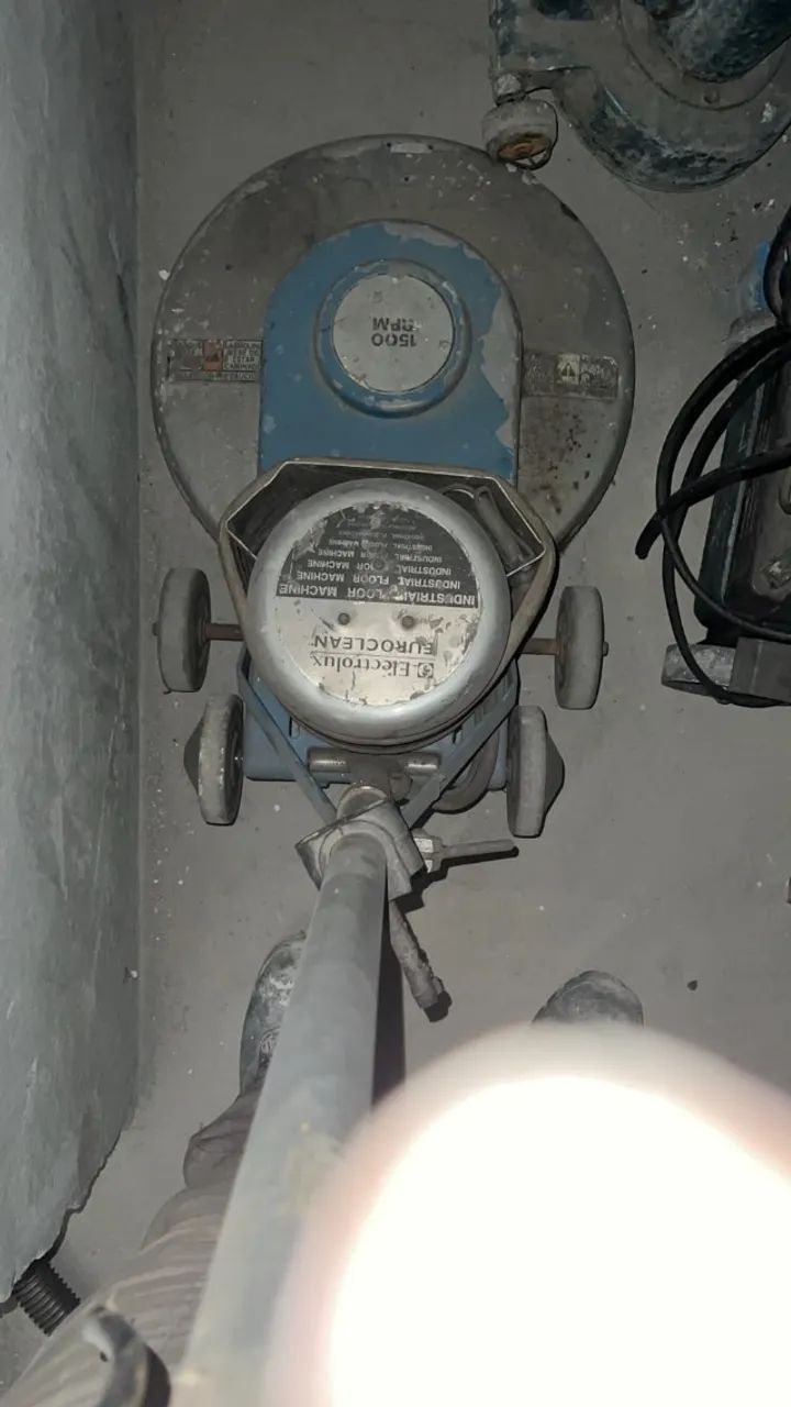 Polidora de Piso UHT - Foto 2