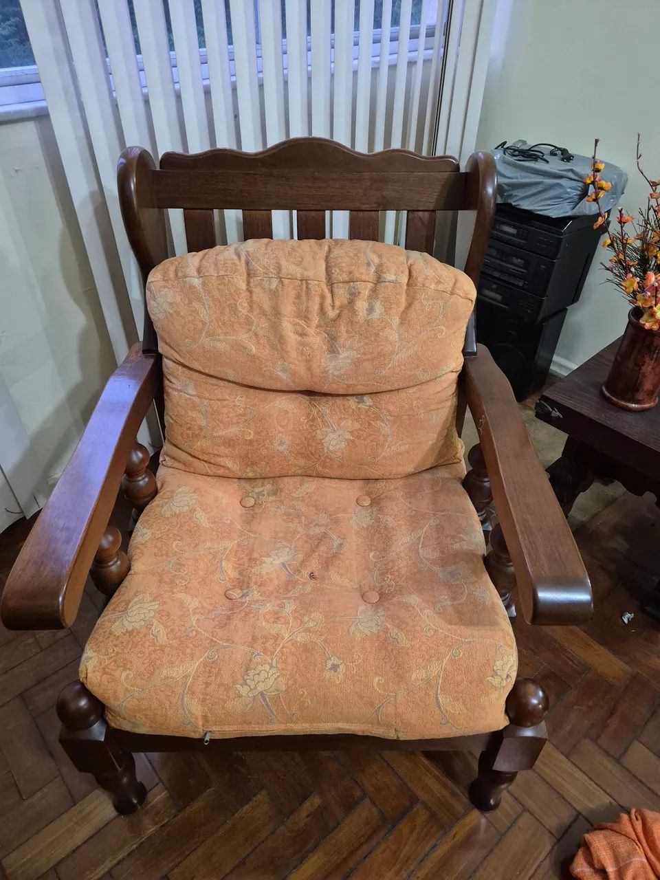Conjunto Sofa e Poltrona - Foto 2