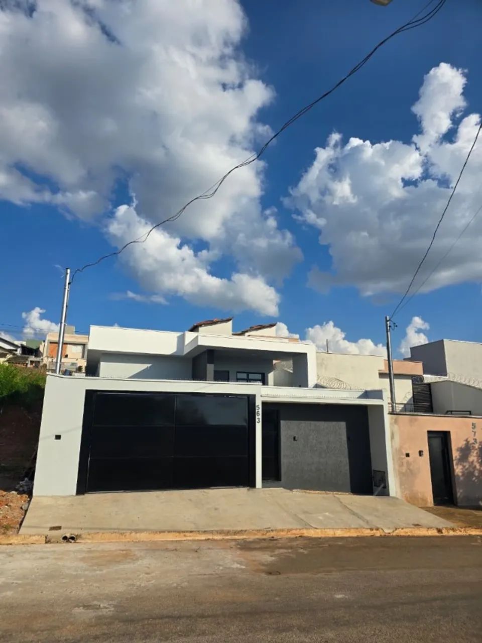 Casa em Varginha no BH3 com 3 quartos (1 suíte)