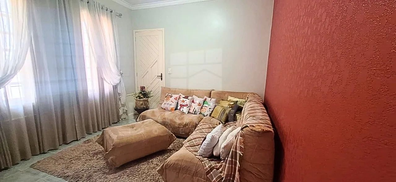 Casa à venda com área externa ampla - Foto 3