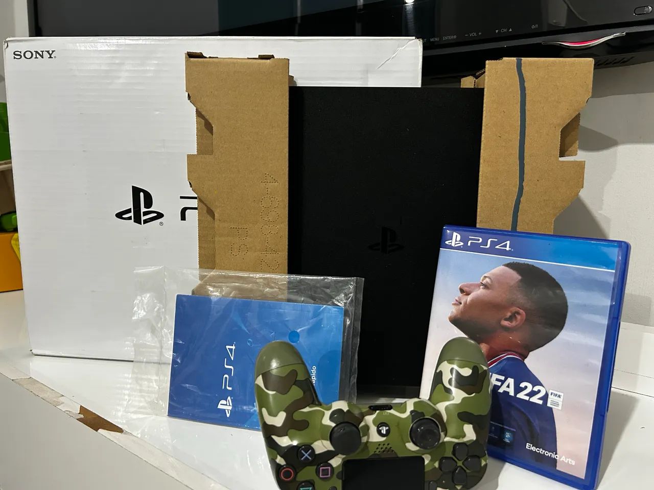Ps4 1TB com caixa - Foto 2