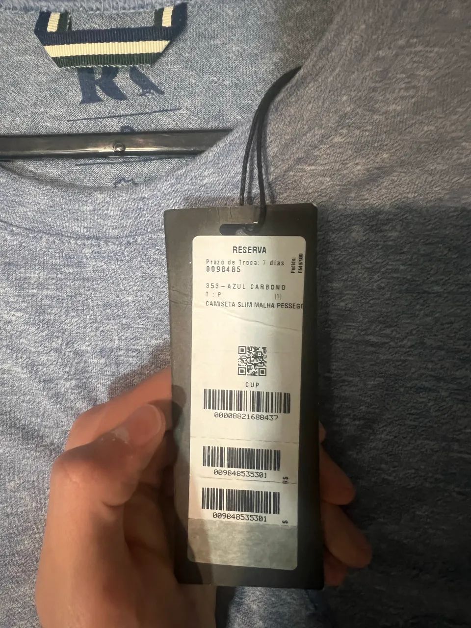 Camiseta Reserva azul nunca usada! - Foto 3