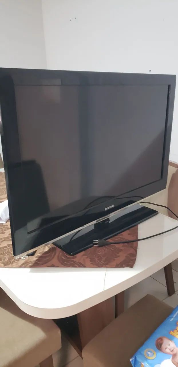 TV 43 POLEGADAS LED 