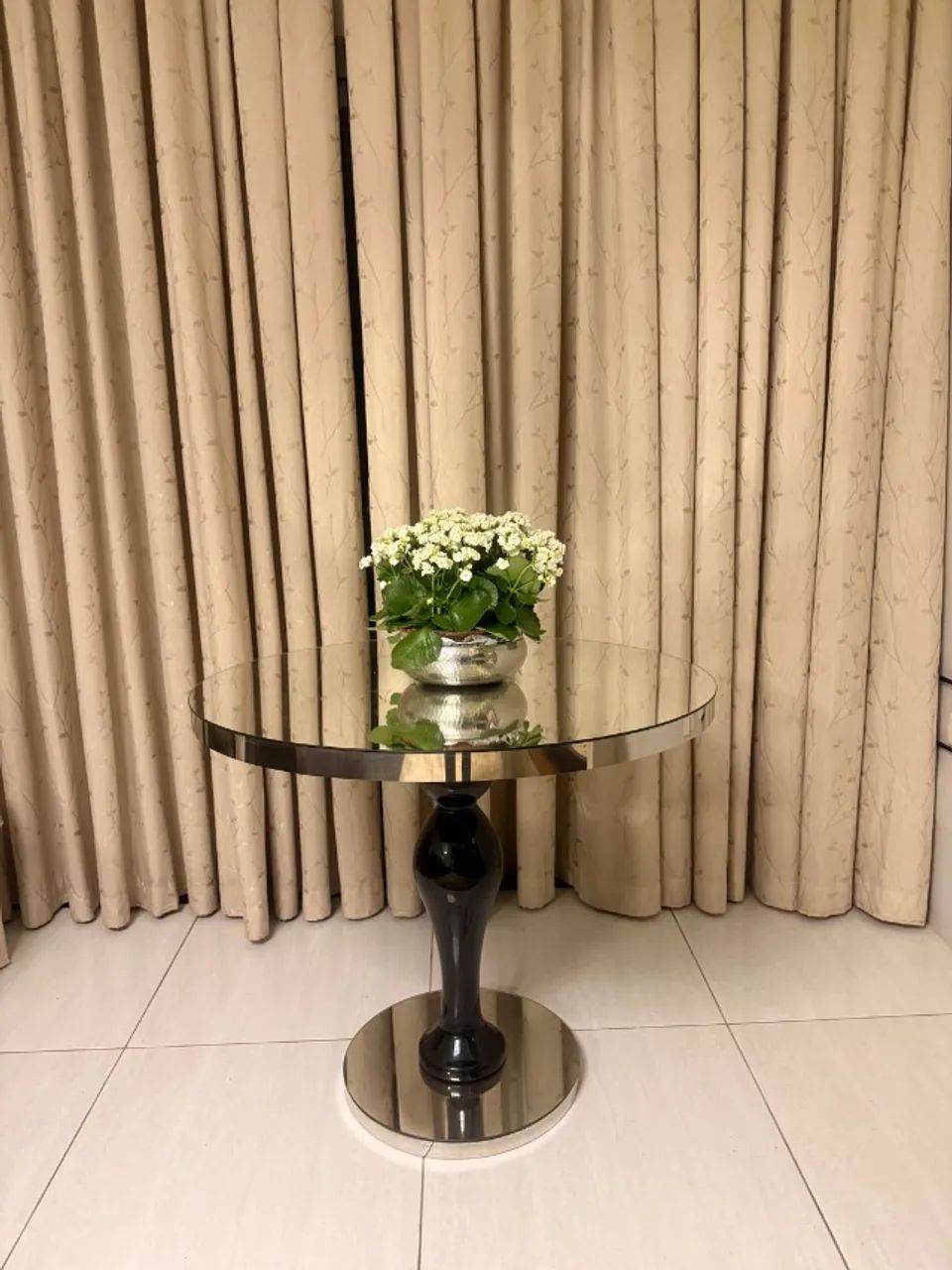 Mesa decorativa espelhada 90cm diametro
