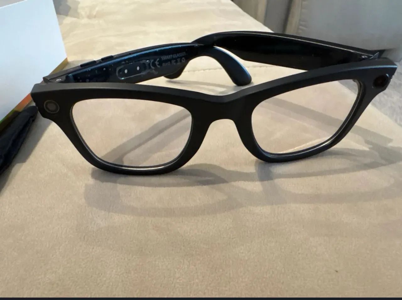 Vendo oculos (Smart Glass) de gravacao 720p novo - Foto 2