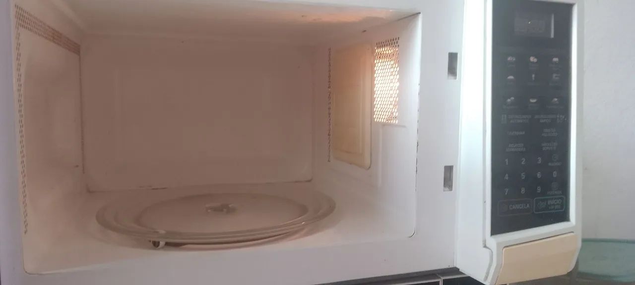 Microondas LG 21 lts - Foto 2